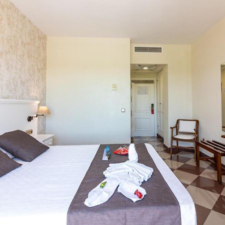 Hotel Avenida Tropical By Bossh! Hotels 살로브레나 외부 사진