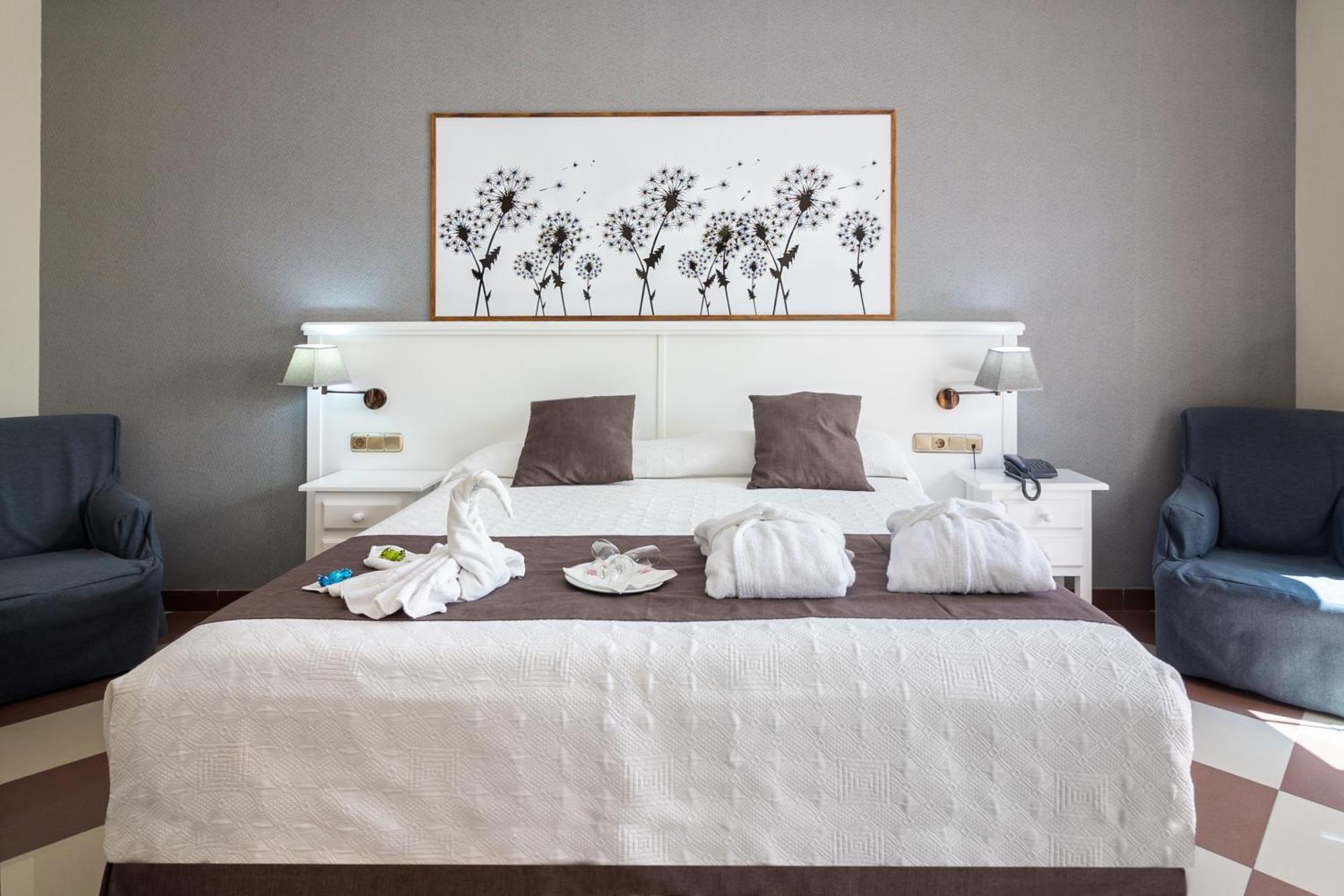 Hotel Avenida Tropical By Bossh! Hotels 살로브레나 외부 사진