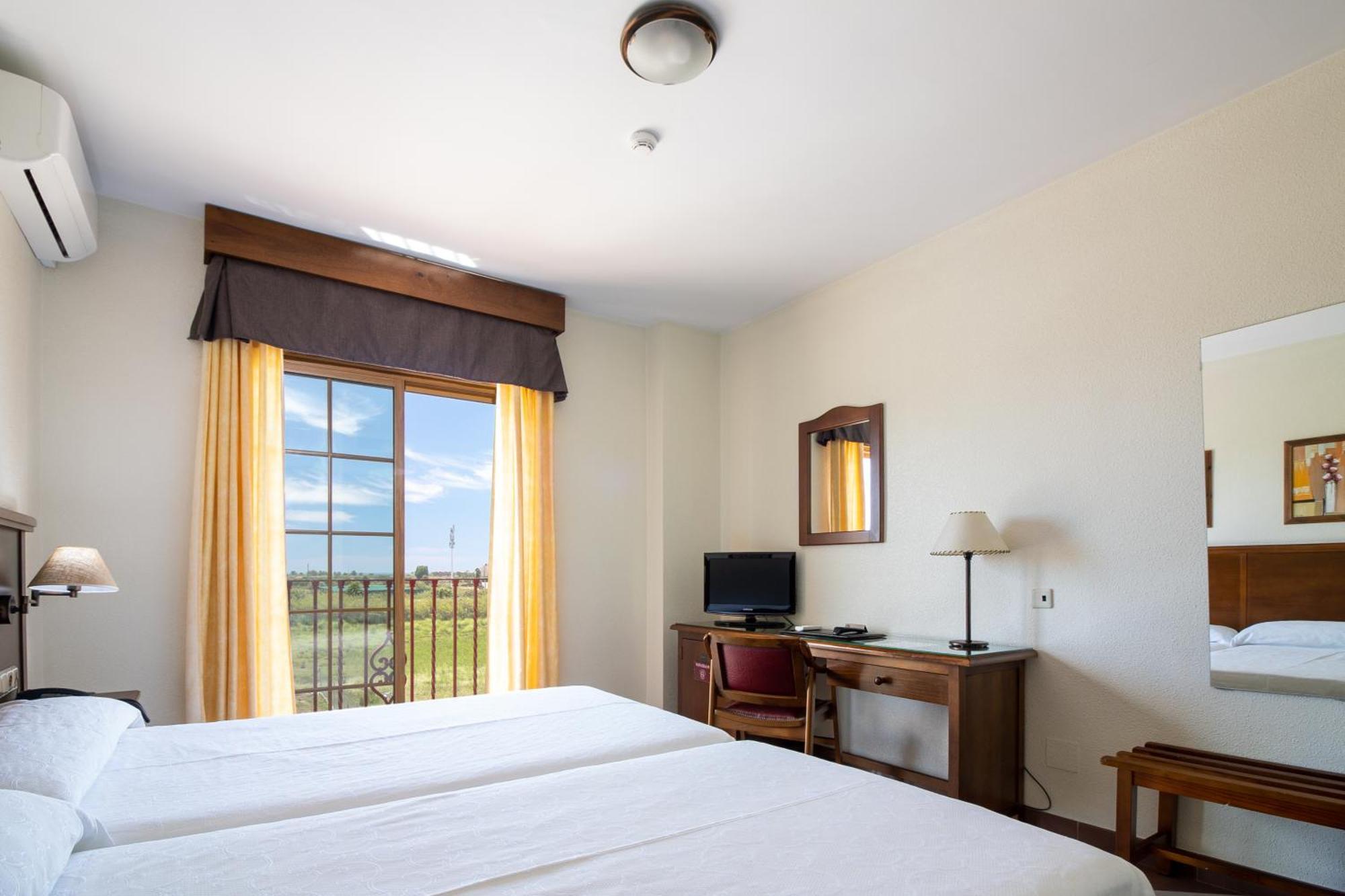 Hotel Avenida Tropical By Bossh! Hotels 살로브레나 외부 사진