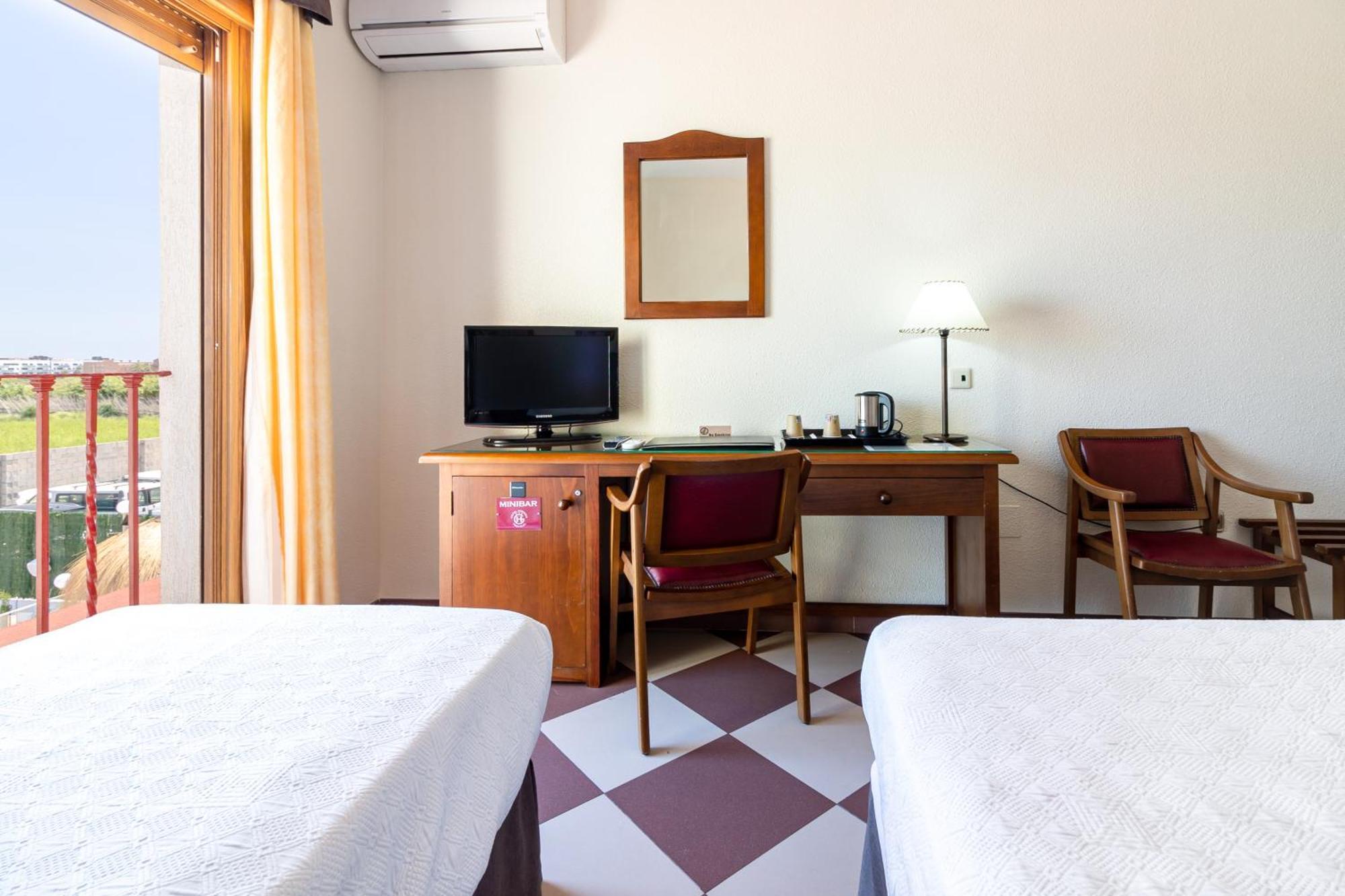 Hotel Avenida Tropical By Bossh! Hotels 살로브레나 외부 사진