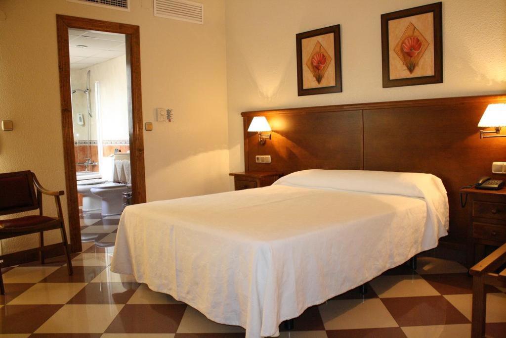 Hotel Avenida Tropical By Bossh! Hotels 살로브레나 외부 사진