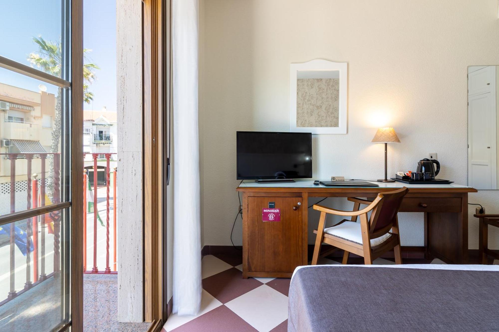 Hotel Avenida Tropical By Bossh! Hotels 살로브레나 외부 사진